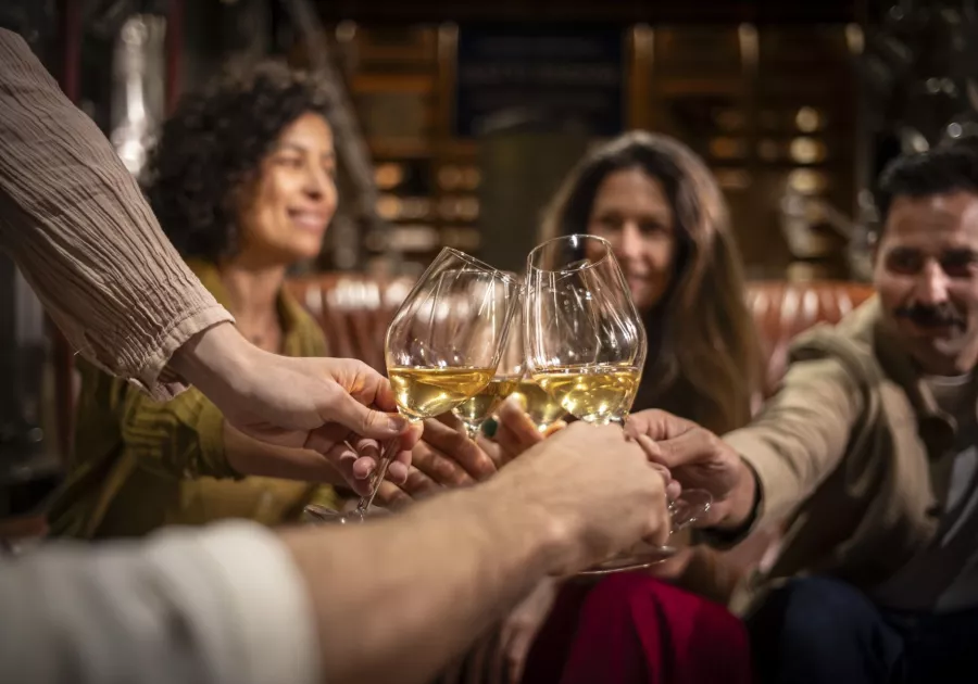 A tour de France via Wine & Cheese